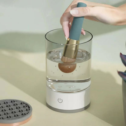 Smart Electric Makeup Brush Cleaner – Quick Cleaning Device for Beauty Tools
